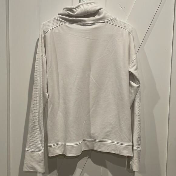 Under Armour Women's Size M Pullover Sweatshirt Cowel Neck White Athletic Hoodie - Picture 2 of 5